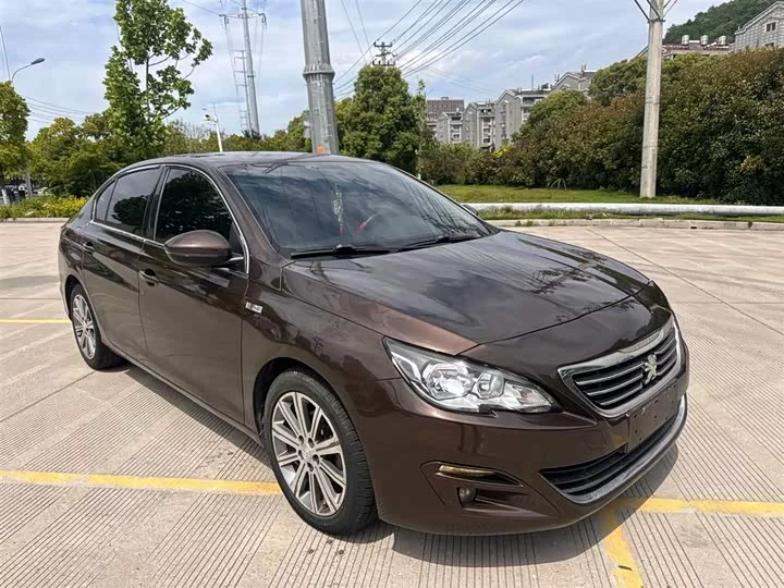 Peugeot 408