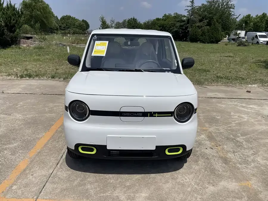 Geely Panda