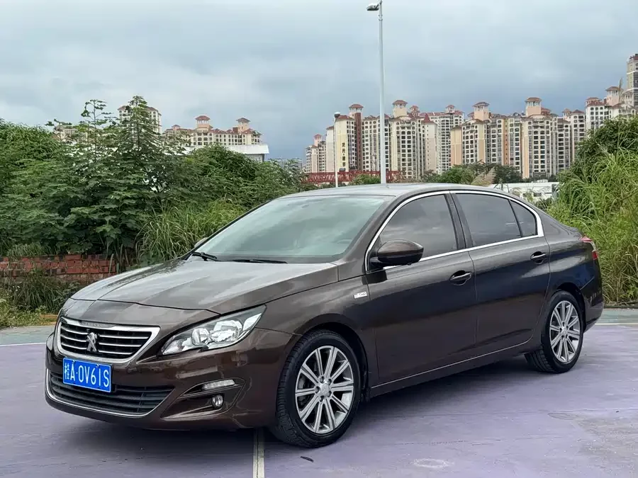 Peugeot 408