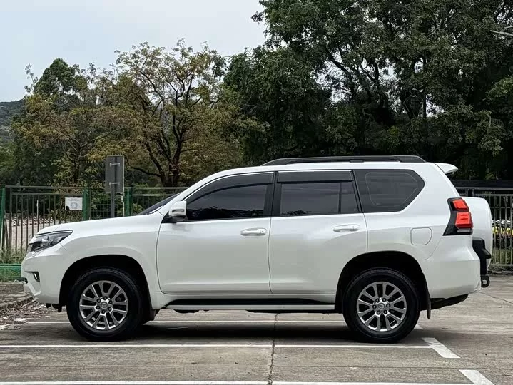 Toyota prado