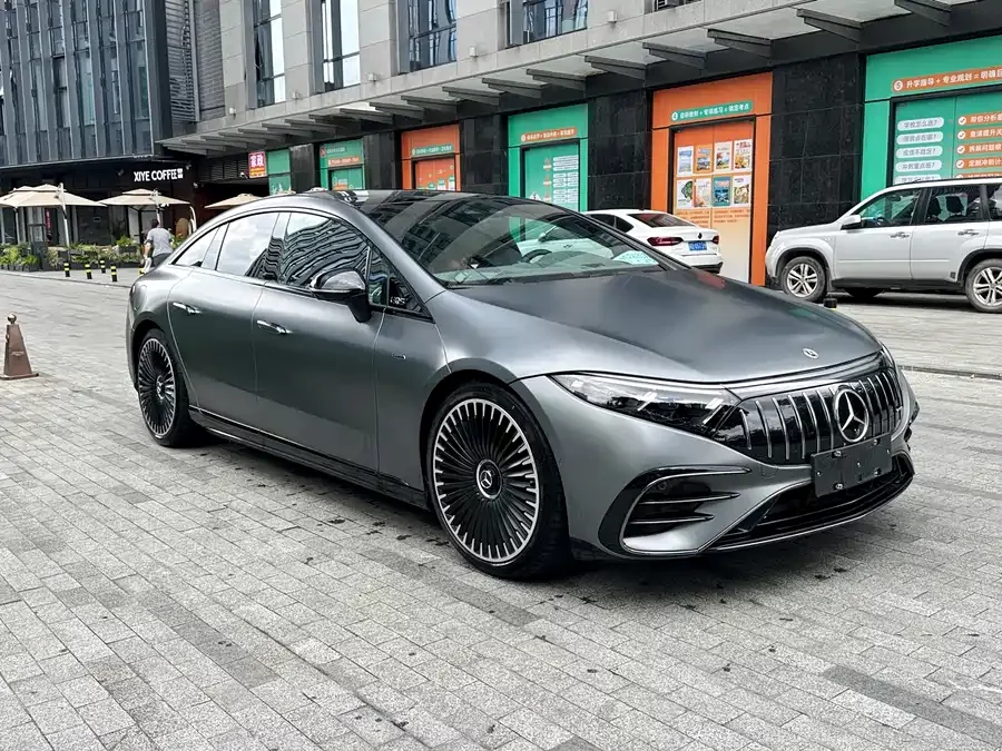 Mercedes Benz EQS AMG
