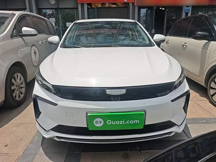 Geely Emgrand L HiP