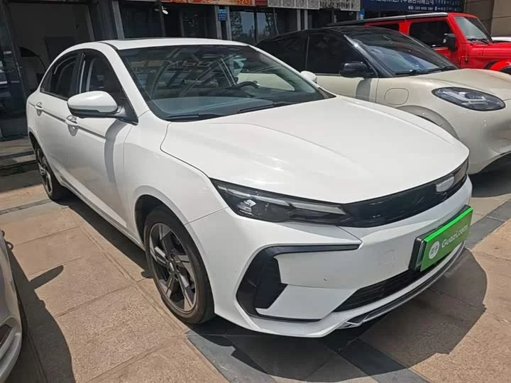 Geely Emgrand L HiP