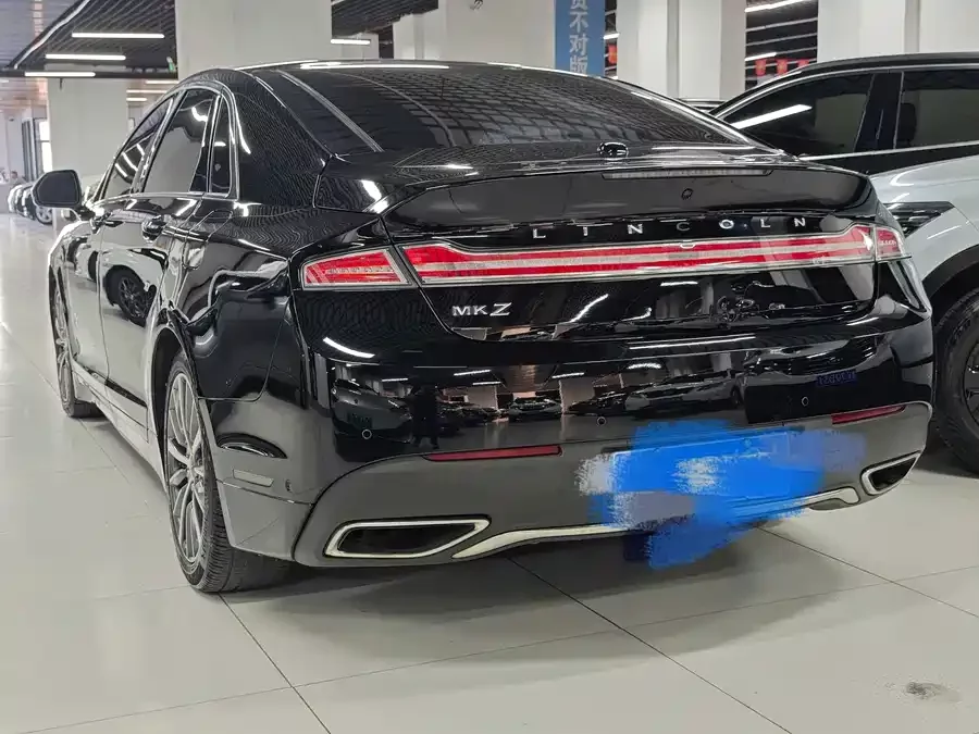 Lincoln MKZ