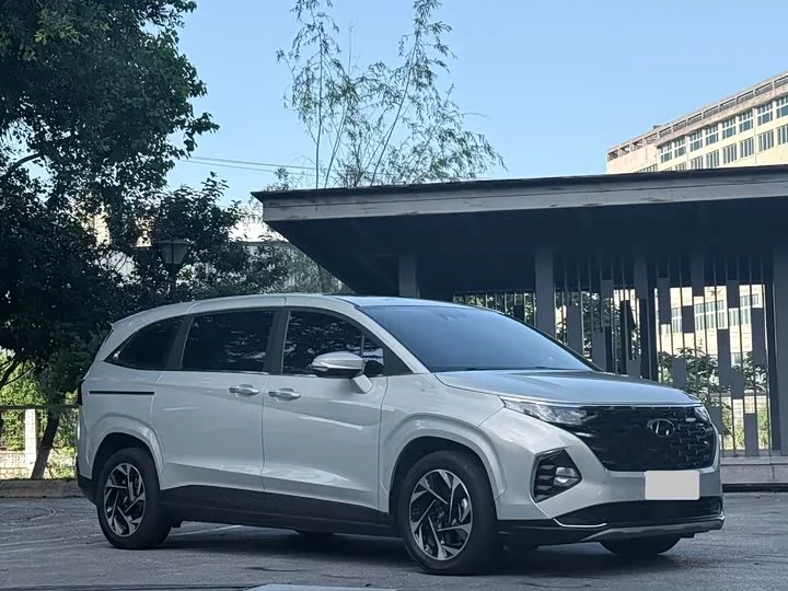 Hyundai Kustu