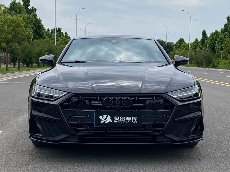 Audi A7L