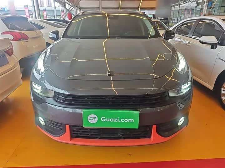 Lynk & Co 02