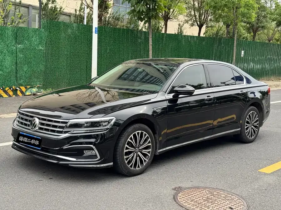 Volkswagen Phaeton / Phideon