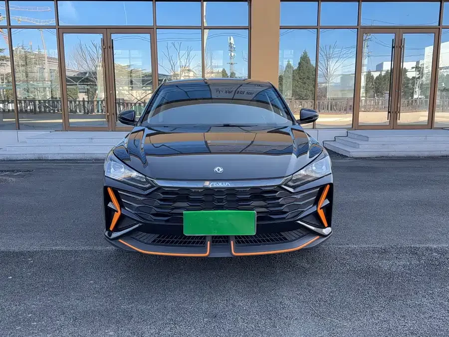 Dongfeng Yixuan