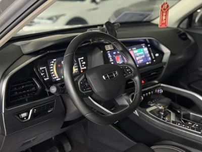 Geely Tugella