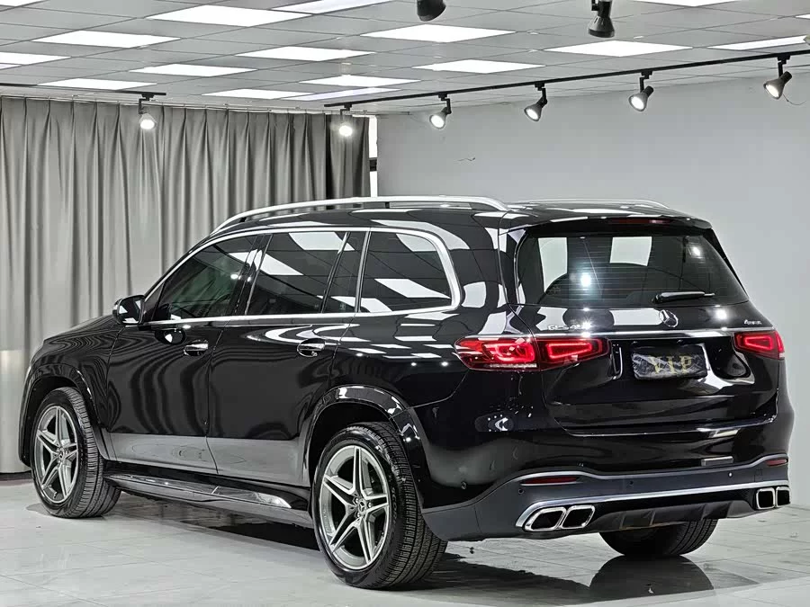 Mercedes Benz GLS