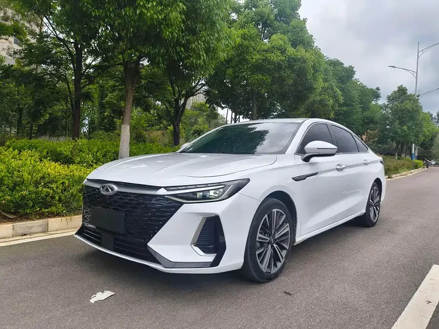 Chery Arrizo 8