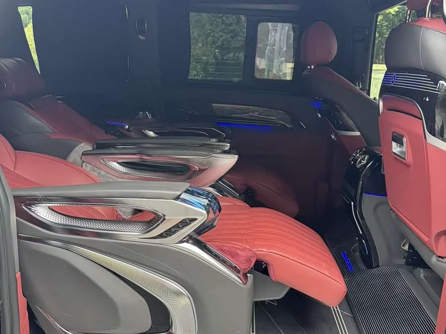 Mercedes Benz Vito