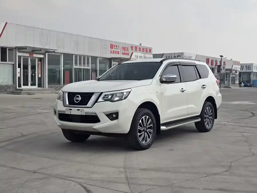 Nissan Terra