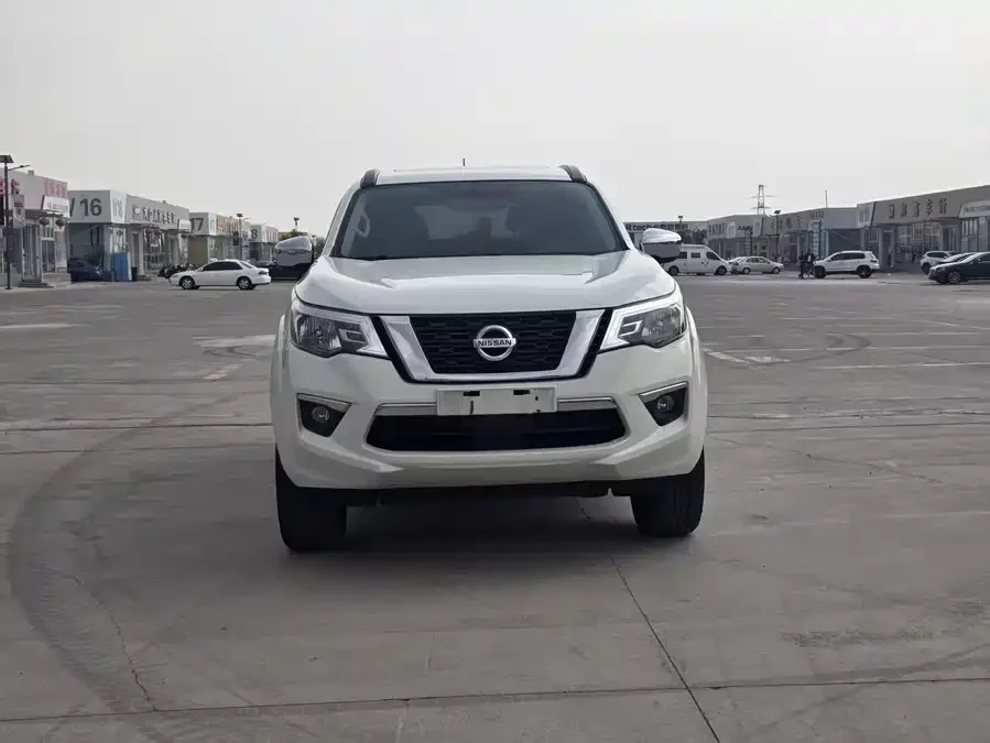 Nissan Terra