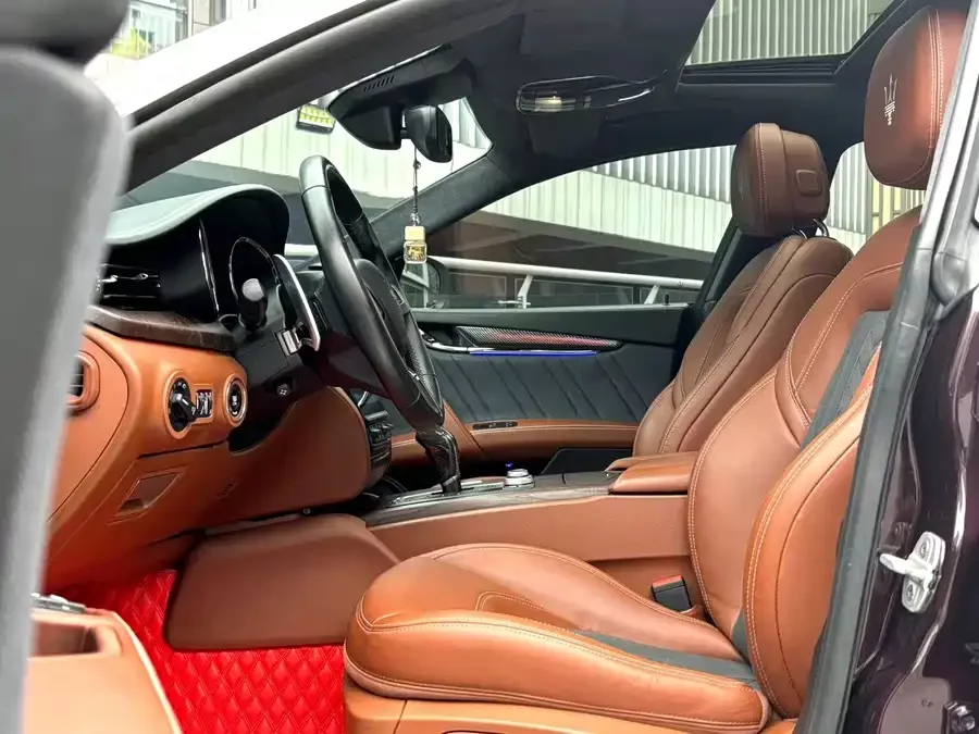 Maserati President