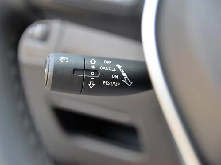 Roewe RX5