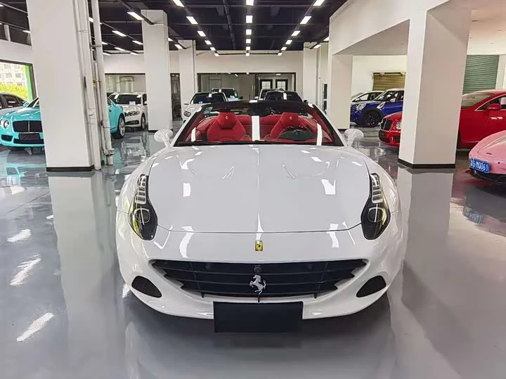 ferrari California T