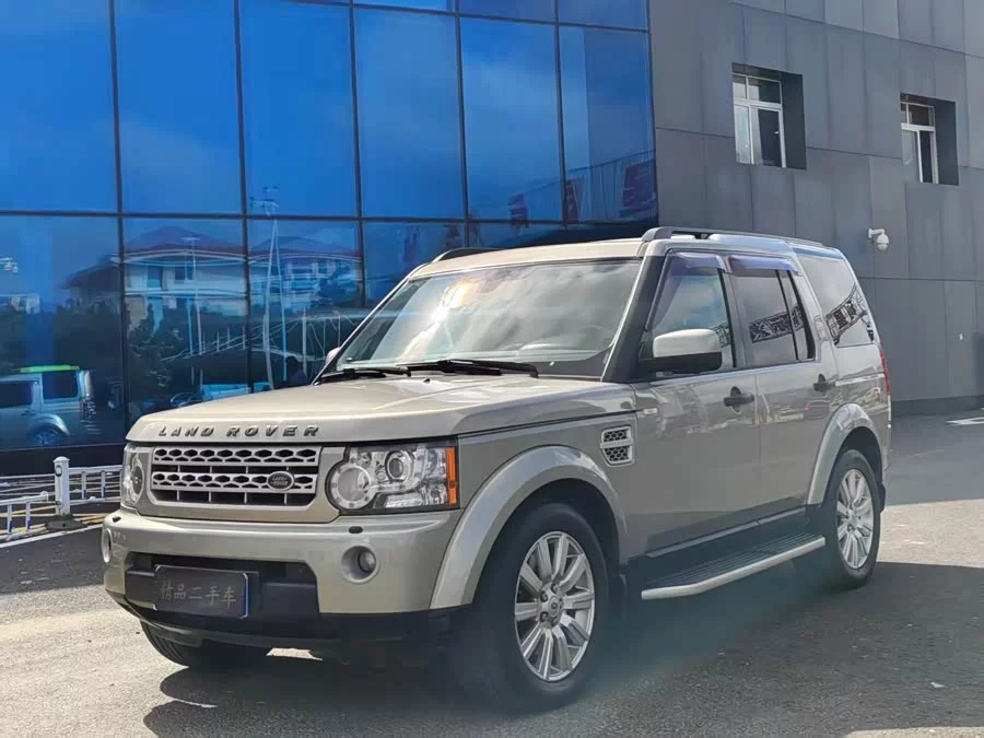 Land Rover finds