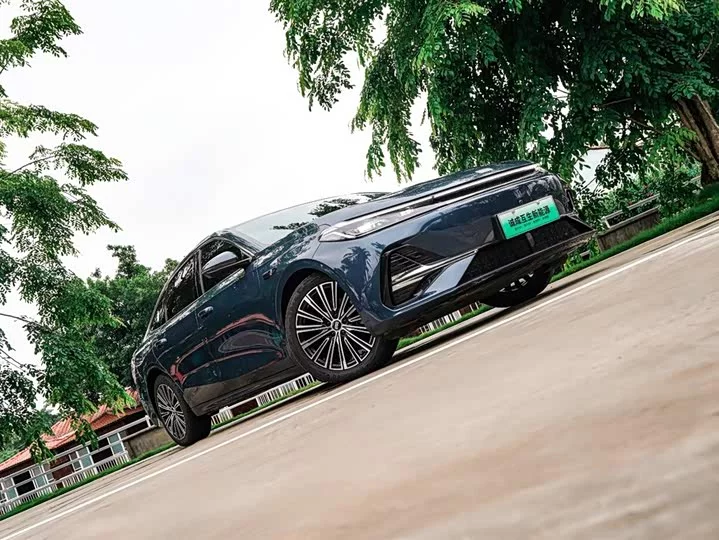 Geely Galaxy A7 EM
