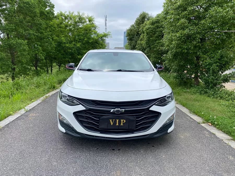 Chevrolet Malibu XL