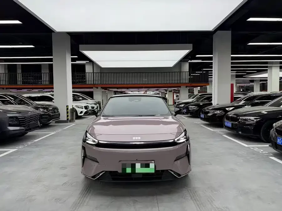 Geely Galaxy L6