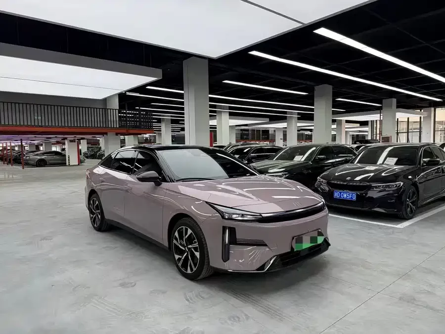 Geely Galaxy L6