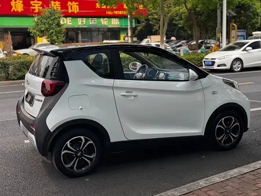 Chery QQ small ant