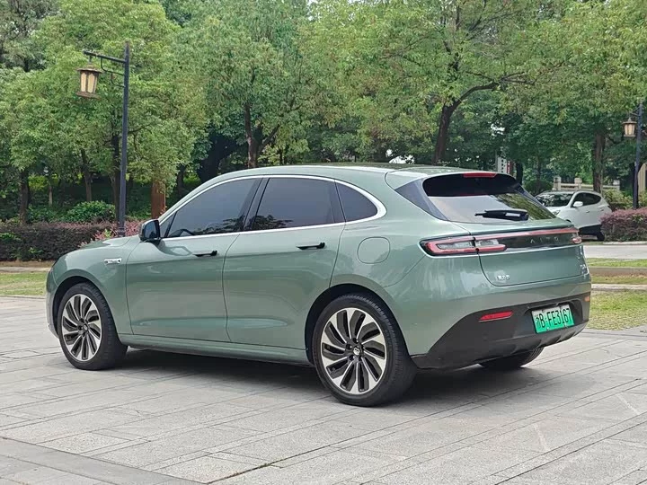AITO Question Wenjie M5