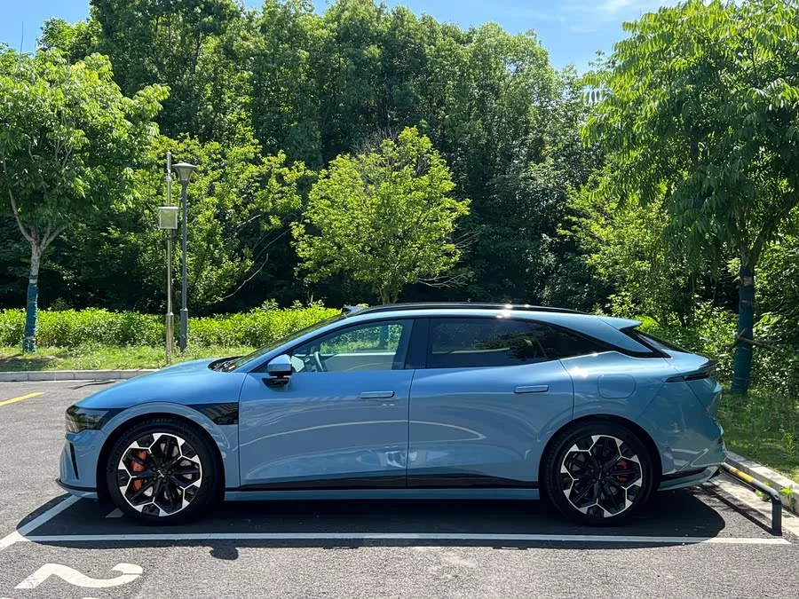 Zeekr 007GT