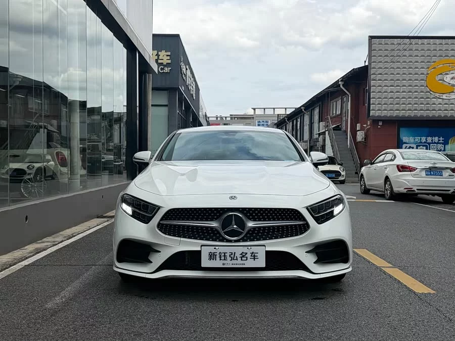 Mercedes Benz CLS