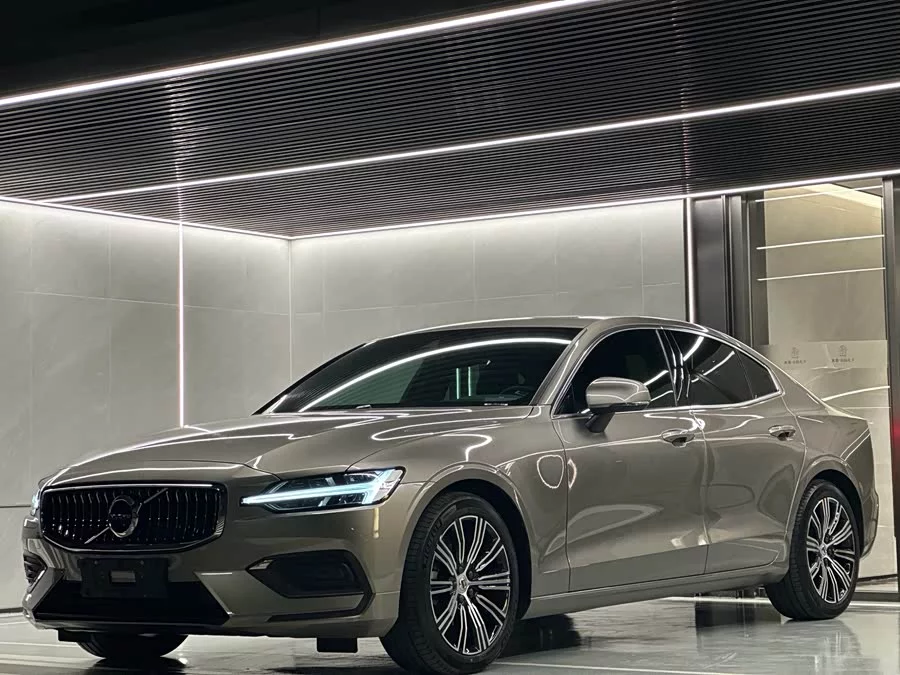 Volvo S60