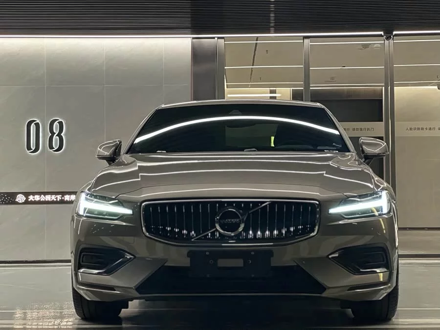 Volvo S60