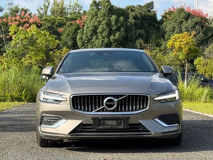 Volvo S60