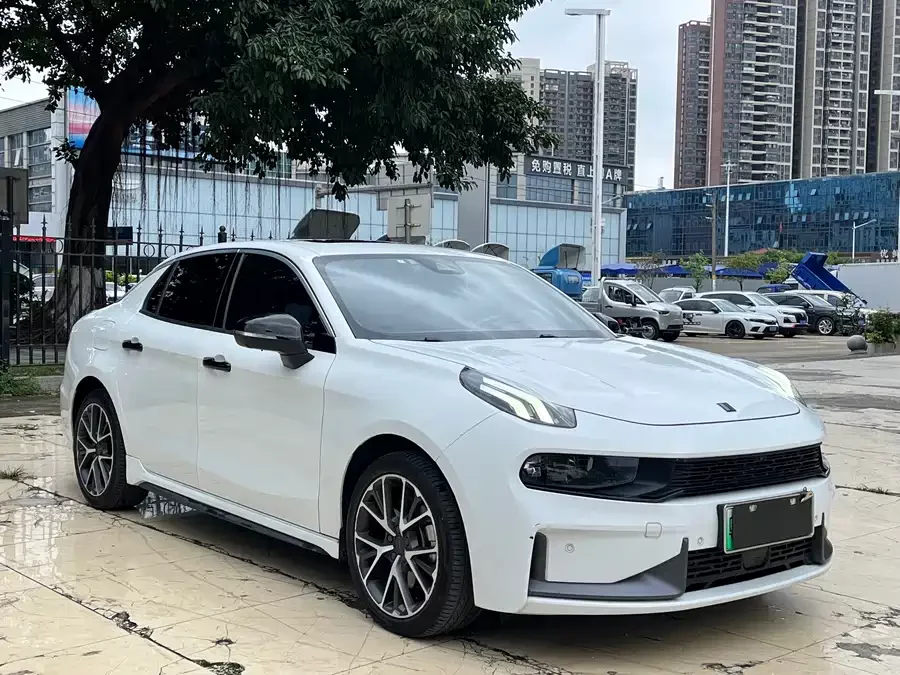 Lynk & Co 03New Energy