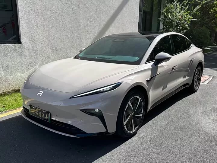 Roewe Feifan F7