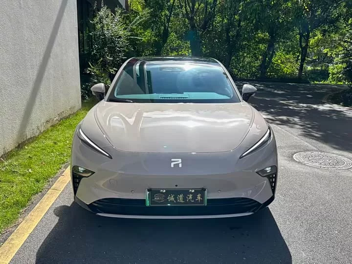 Roewe Feifan F7