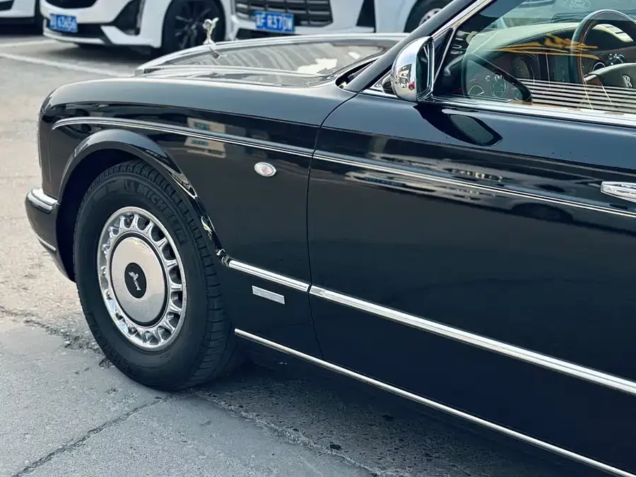 Rolls-Royce Phantom