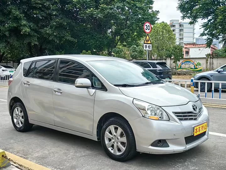 Toyota Verso / EZ