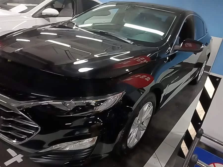 Chevrolet Malibu XL