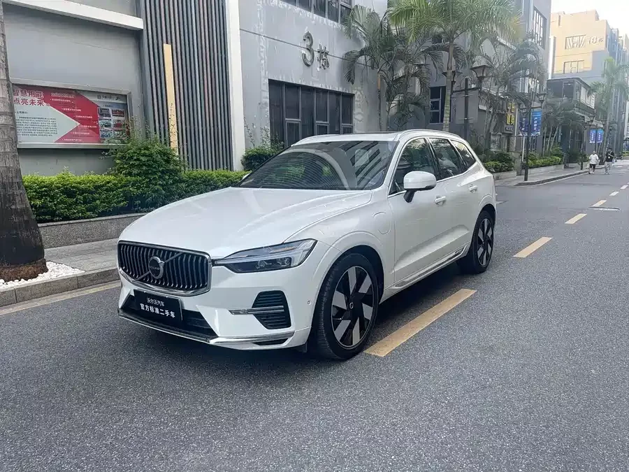 Volvo XC60 Plug-in Hybrid
