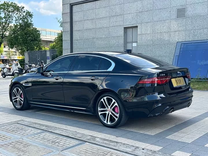 Jaguar XEL