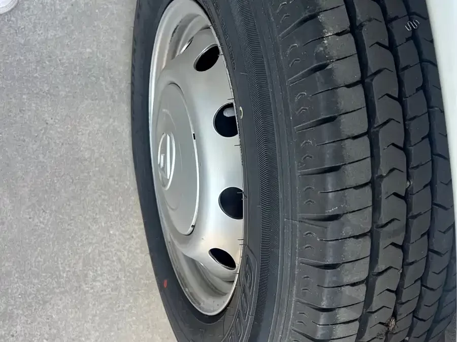 Maxus Xintu V80