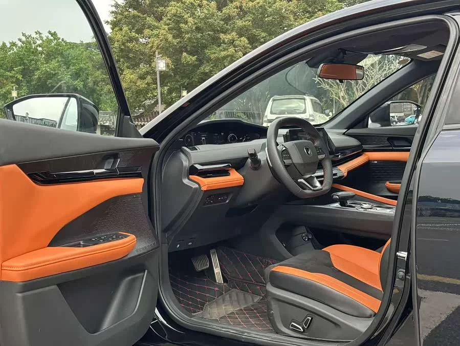 Changan UNI-V