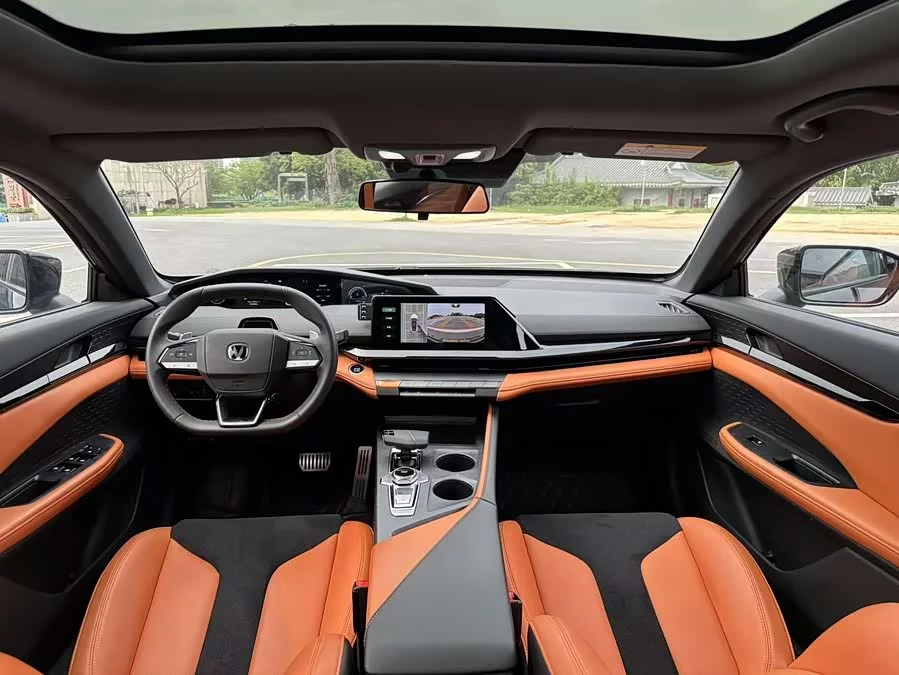 Changan UNI-V