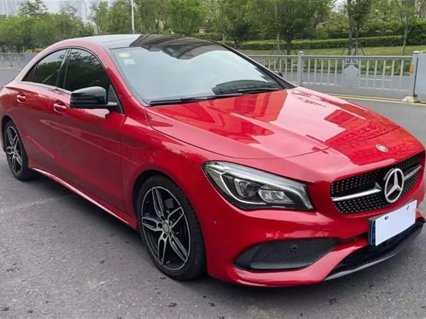 Mercedes-Benz CLA