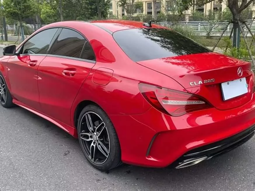 Mercedes-Benz CLA