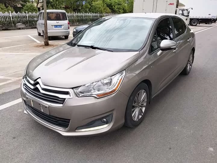 Citroën C4L