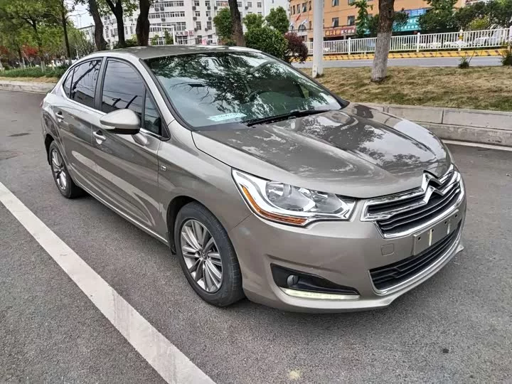 Citroën C4L