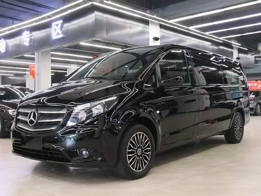 Mercedes Benz Vito